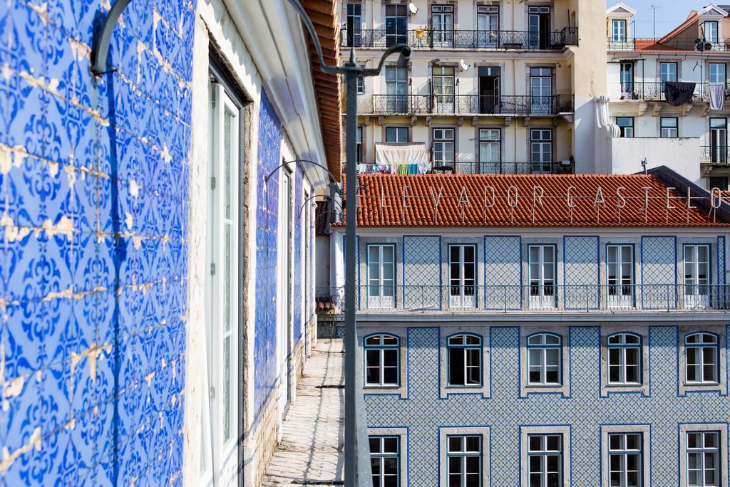 The 8 - Downtown Suites Lisboa Dış mekan fotoğraf Azulejos in Lisbon