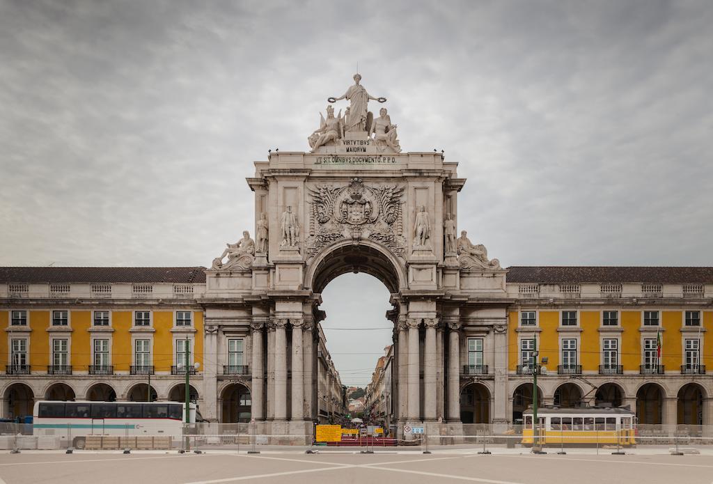 The 8 - Downtown Suites Lisboa Dış mekan fotoğraf The Praça do Comércio, Lisbon